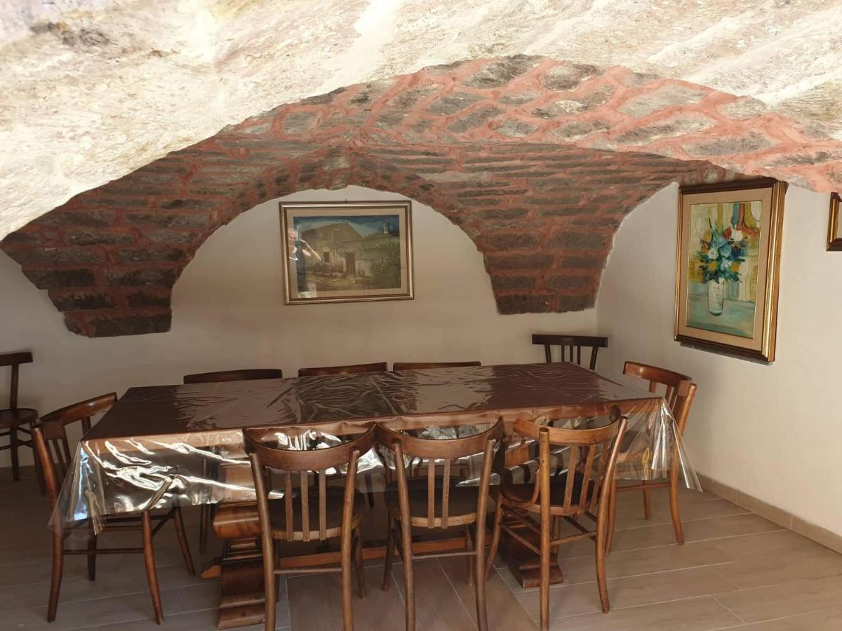 Estia Bed & Breakfast Scano Montiferro Dış mekan fotoğraf